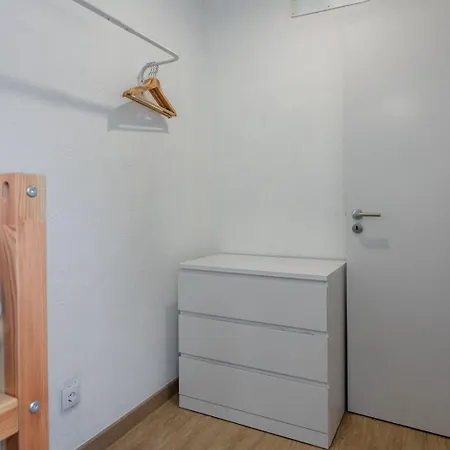 Country Pool House 27