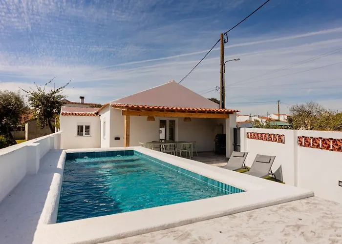 Nyaraló Country Pool House 27 *