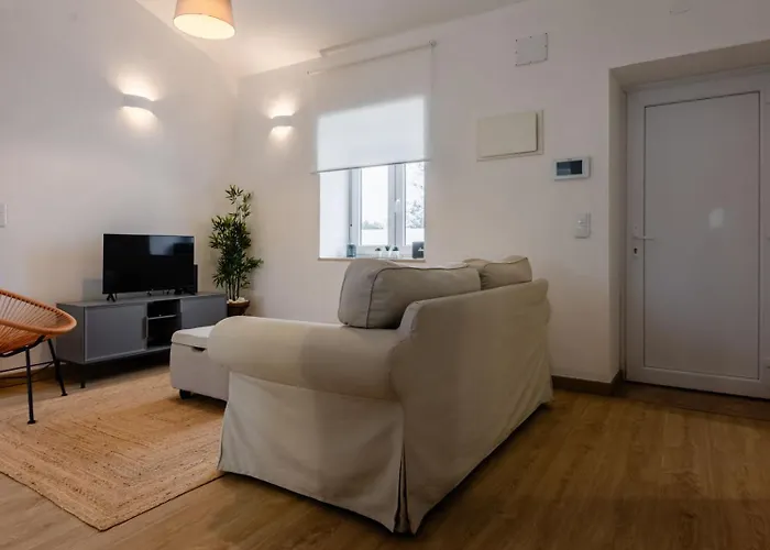 Country Pool House 27 * Abrantes